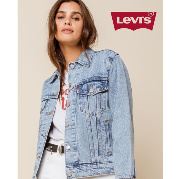 Levi's Jackets & Blazers - Levi’s Ex-boyfriend Jean Trucker Jacket Light Blue